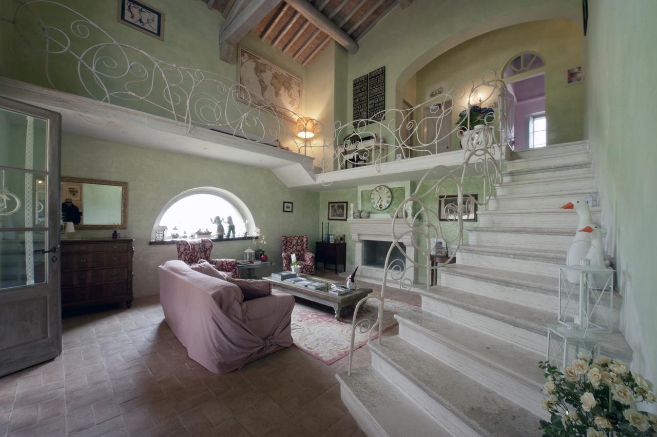 La Casa Di Arianna Bed & Breakfast Casole dʼElsa Eksteriør bilde